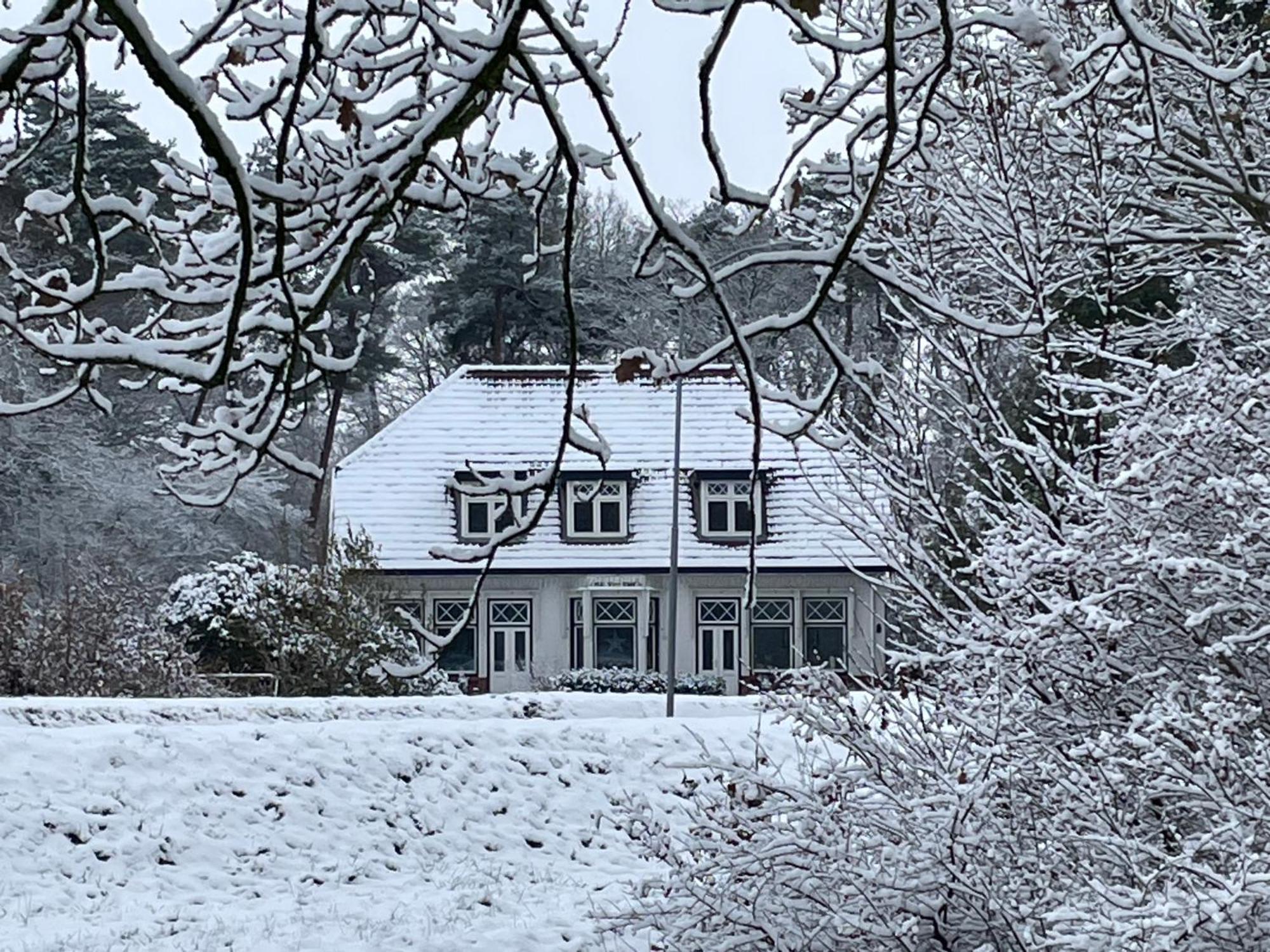 B&B De Zulthe Roden Dış mekan fotoğraf